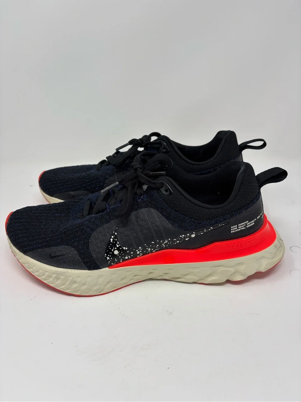 Nike men react
